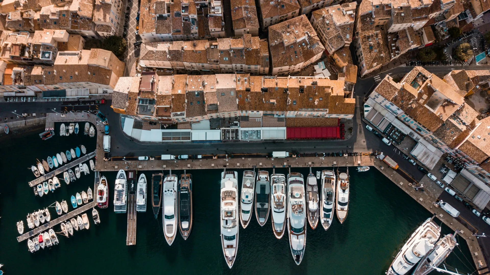 St Tropez Port Yachts